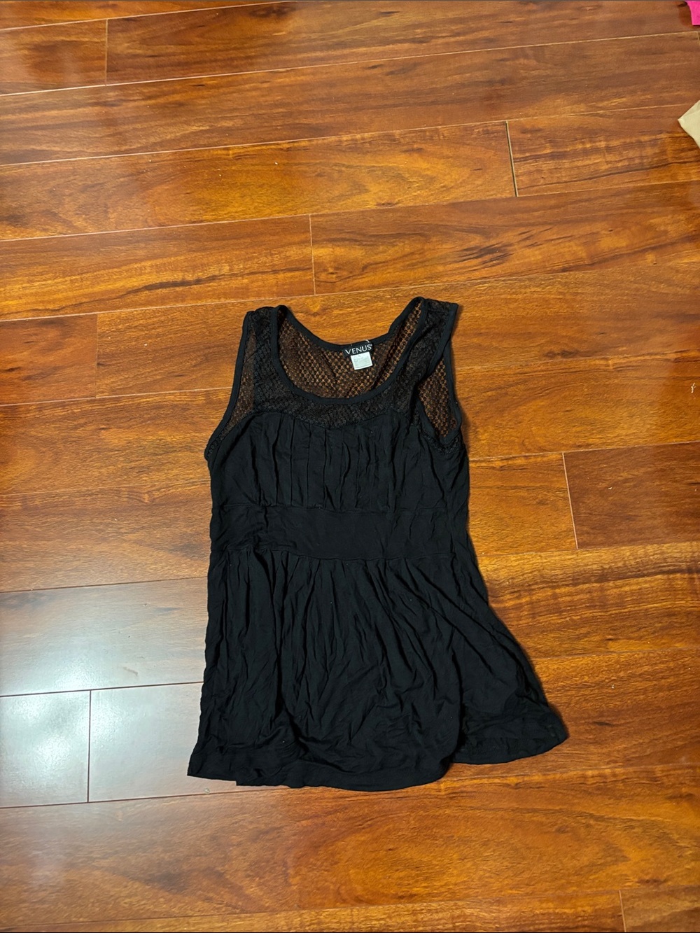 VENUS Black Lace Sleeveless Tank